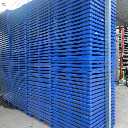 pallet nhựa long an